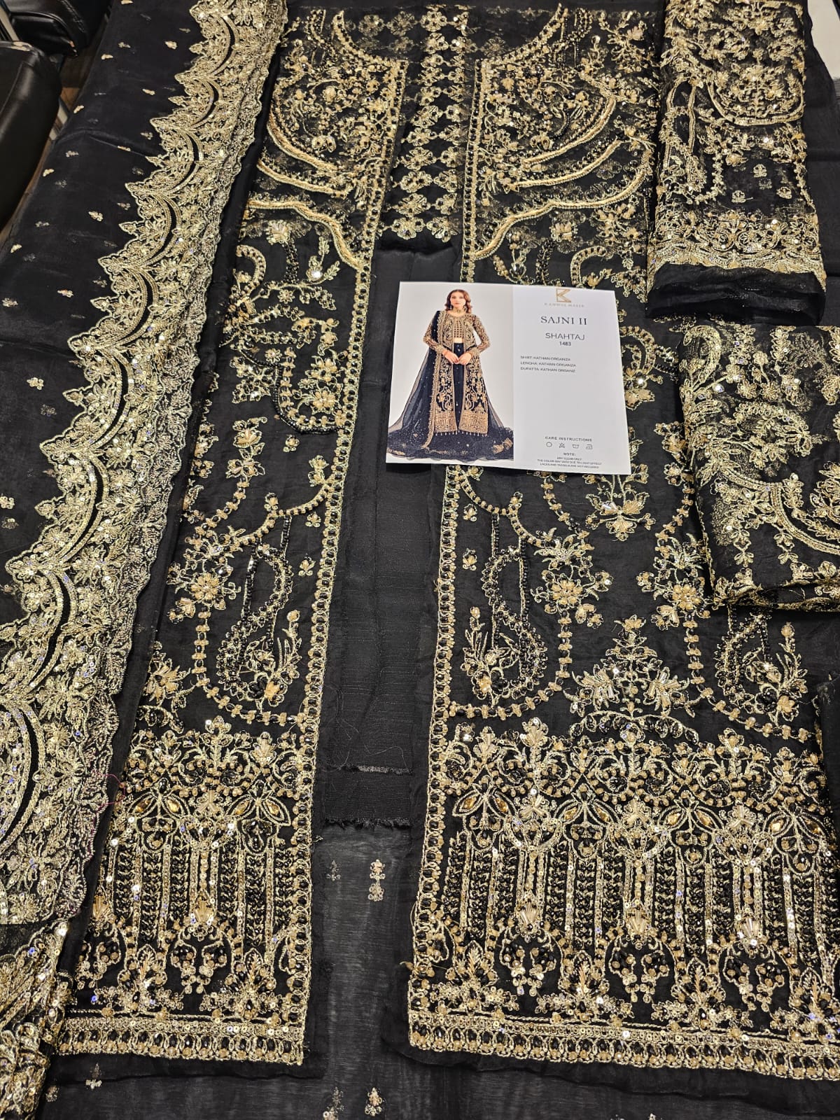 Kanwal Malik Bridal Luxury Eid ul azha Hit Code Shahtaj