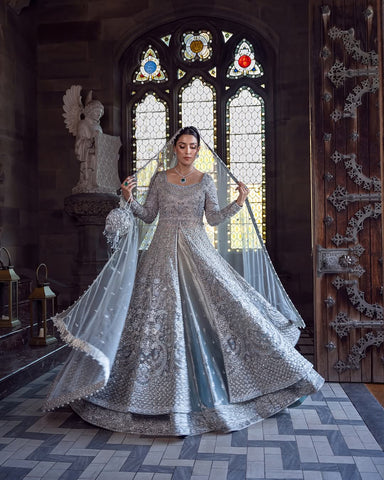 Faiza Saqlain Bridal Couture Beautiful Maxi 😍
