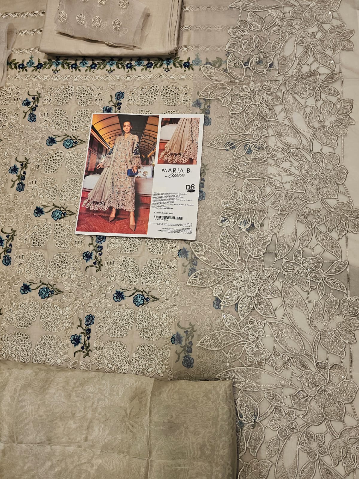 Mariab Luxury Lawn 2026 Eid ul Azha Hit Code D8