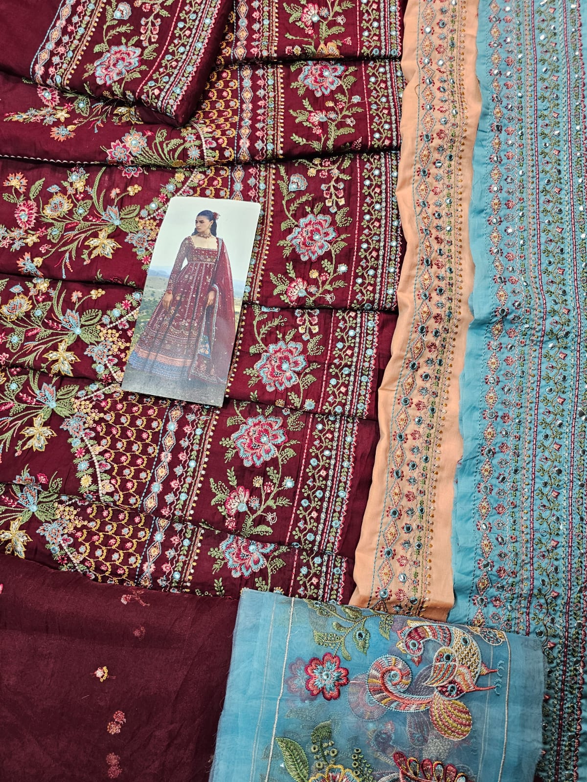Hussain Rehar Jinan Luxury Lawn 2026 Eid Ul Azha Hit Code Nosheen
