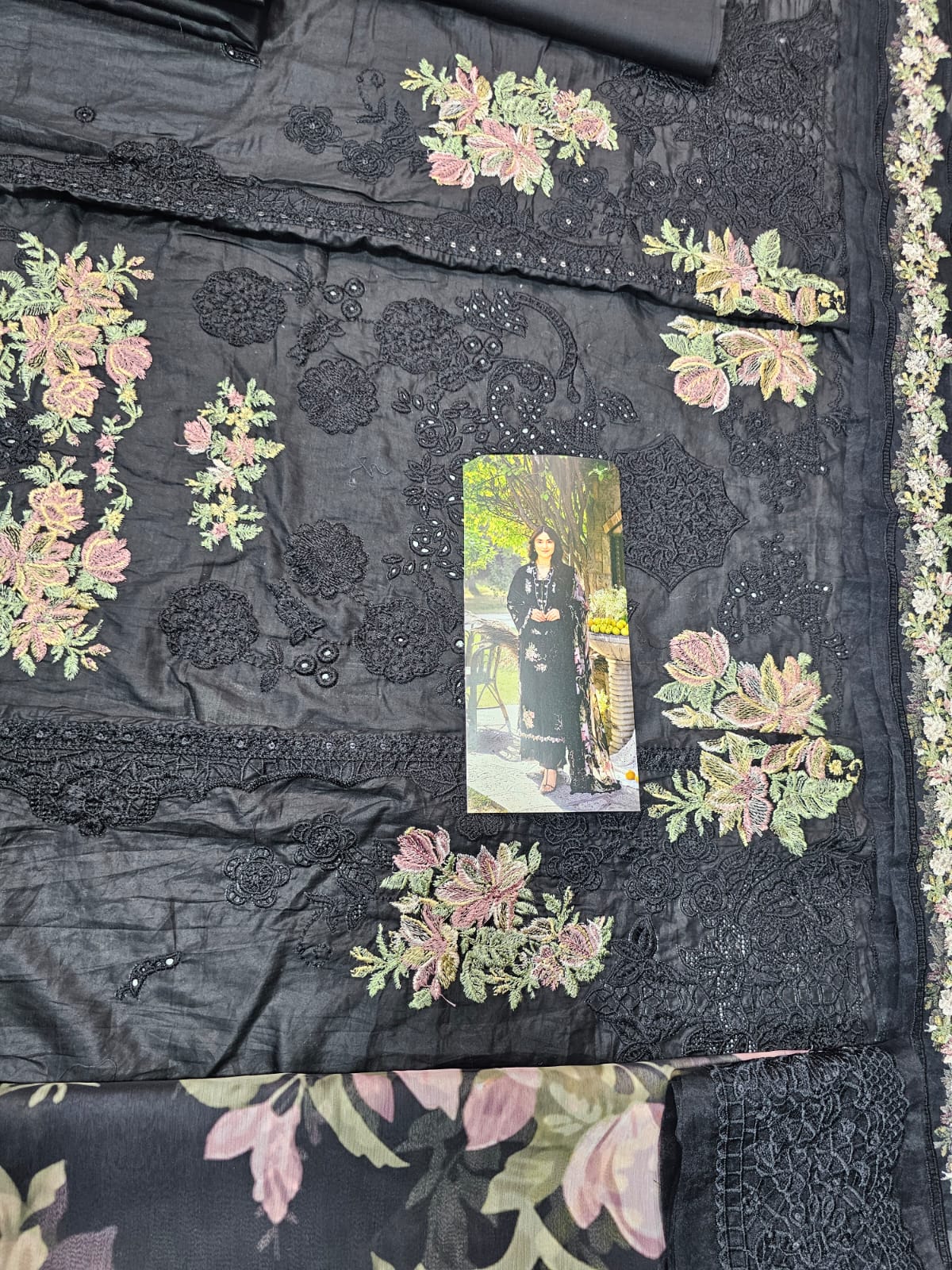 Elaf Signature Premium Luxury Lawn 2026 Hit Code