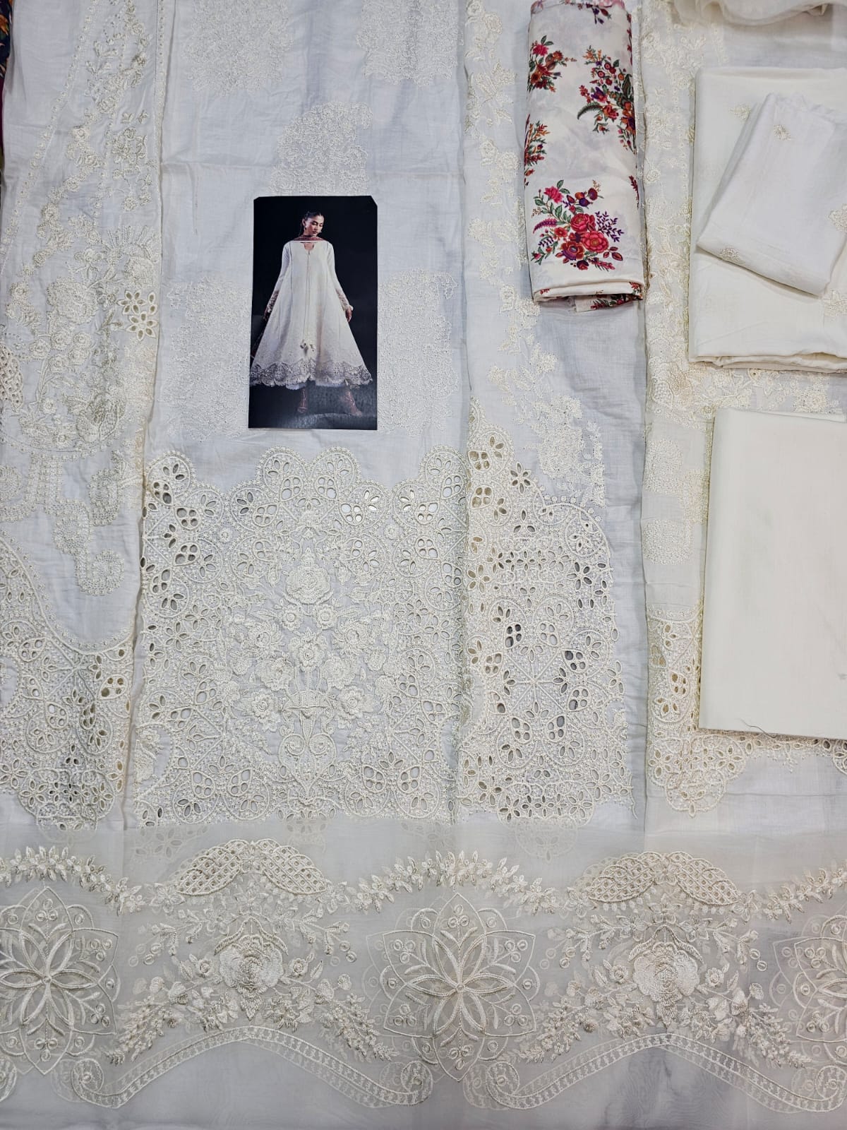 Hussain Rehar Luxury Lawn 2026 Hit Code Sefi White Chikenkari