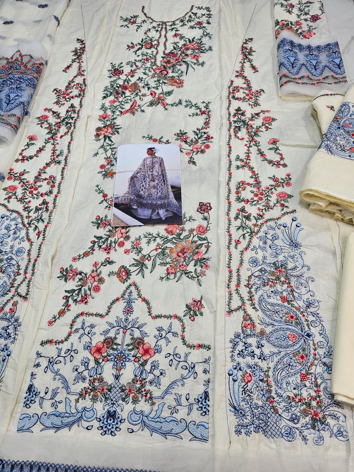 Hussain Rehar Luxury 2026 Lawn hit Code