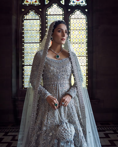 Faiza Saqlain Bridal Couture Beautiful Maxi 😍