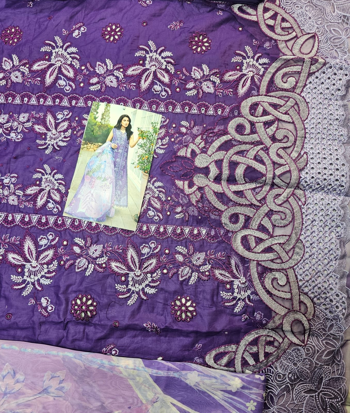 Mushq Luxury Lawn 2026 hit code