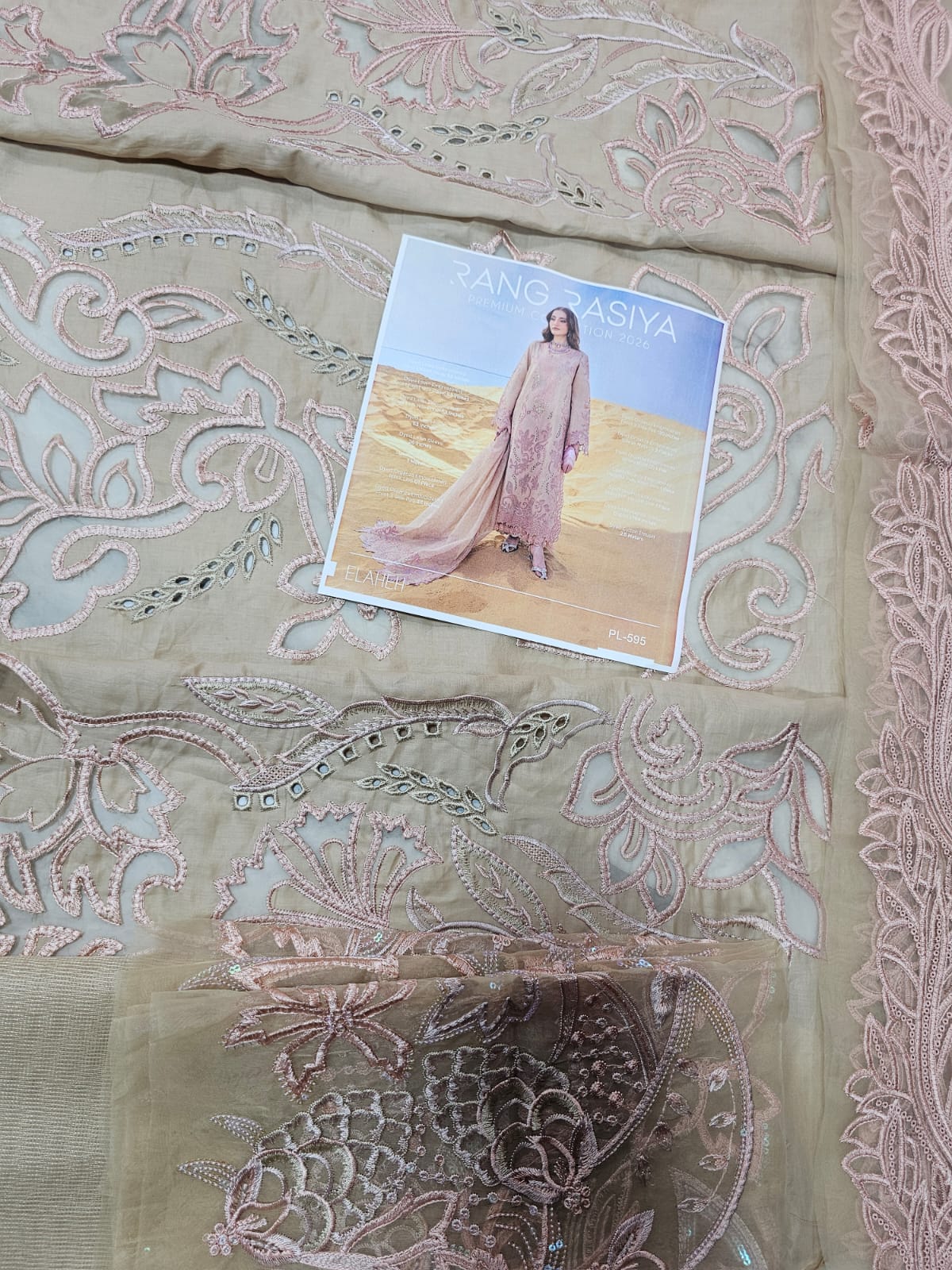 Rungrasia Luxury Lawn 2026 hit Code