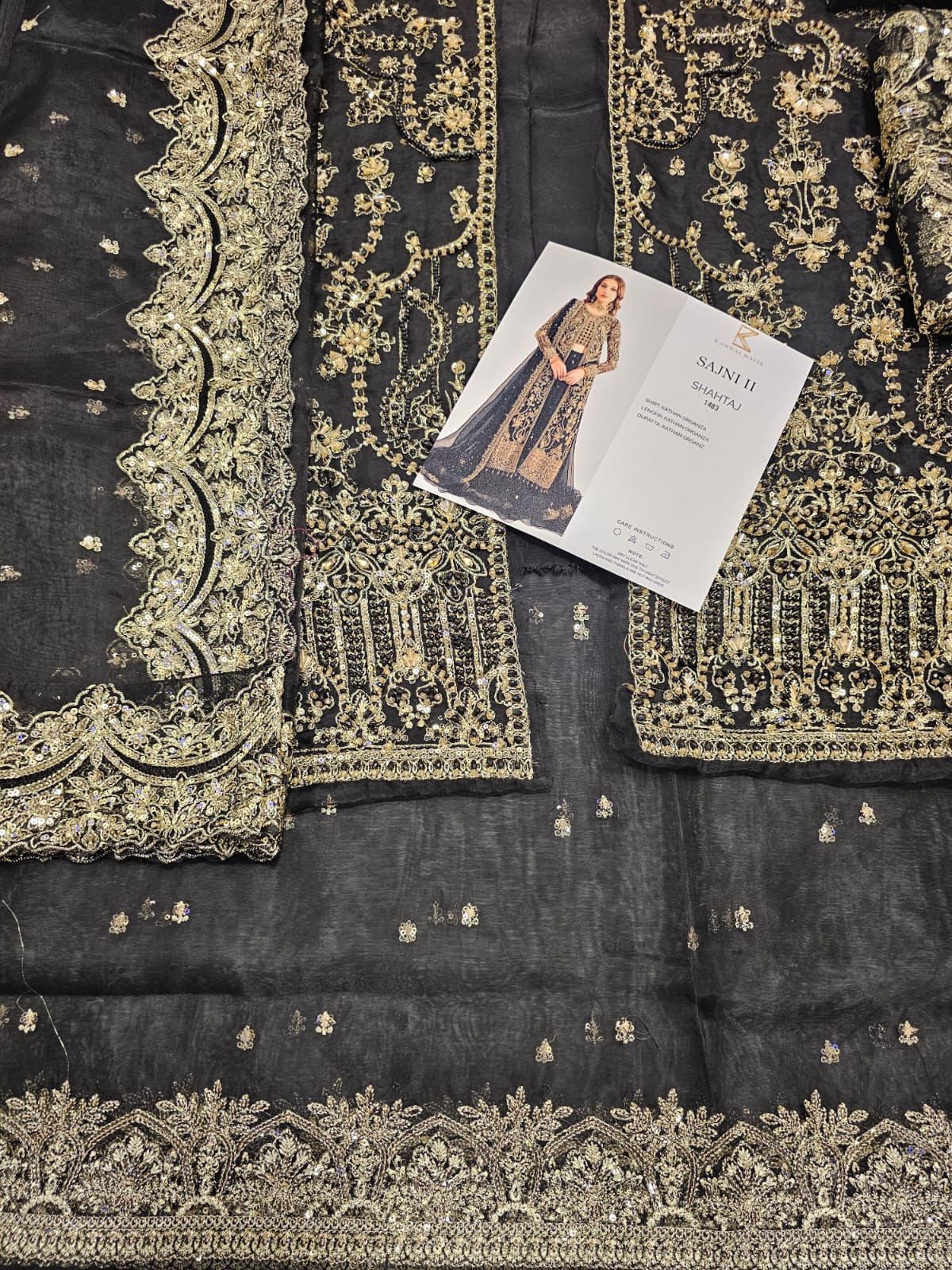 Kanwal Malik Bridal Luxury Eid ul azha Hit Code Shahtaj