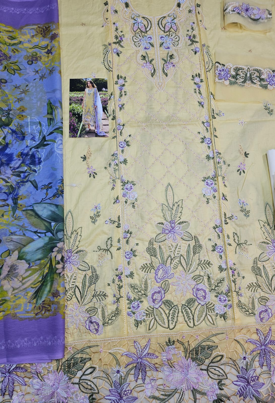 Mushq Luxury Lawn 2026 Hit Code Lime Yellow