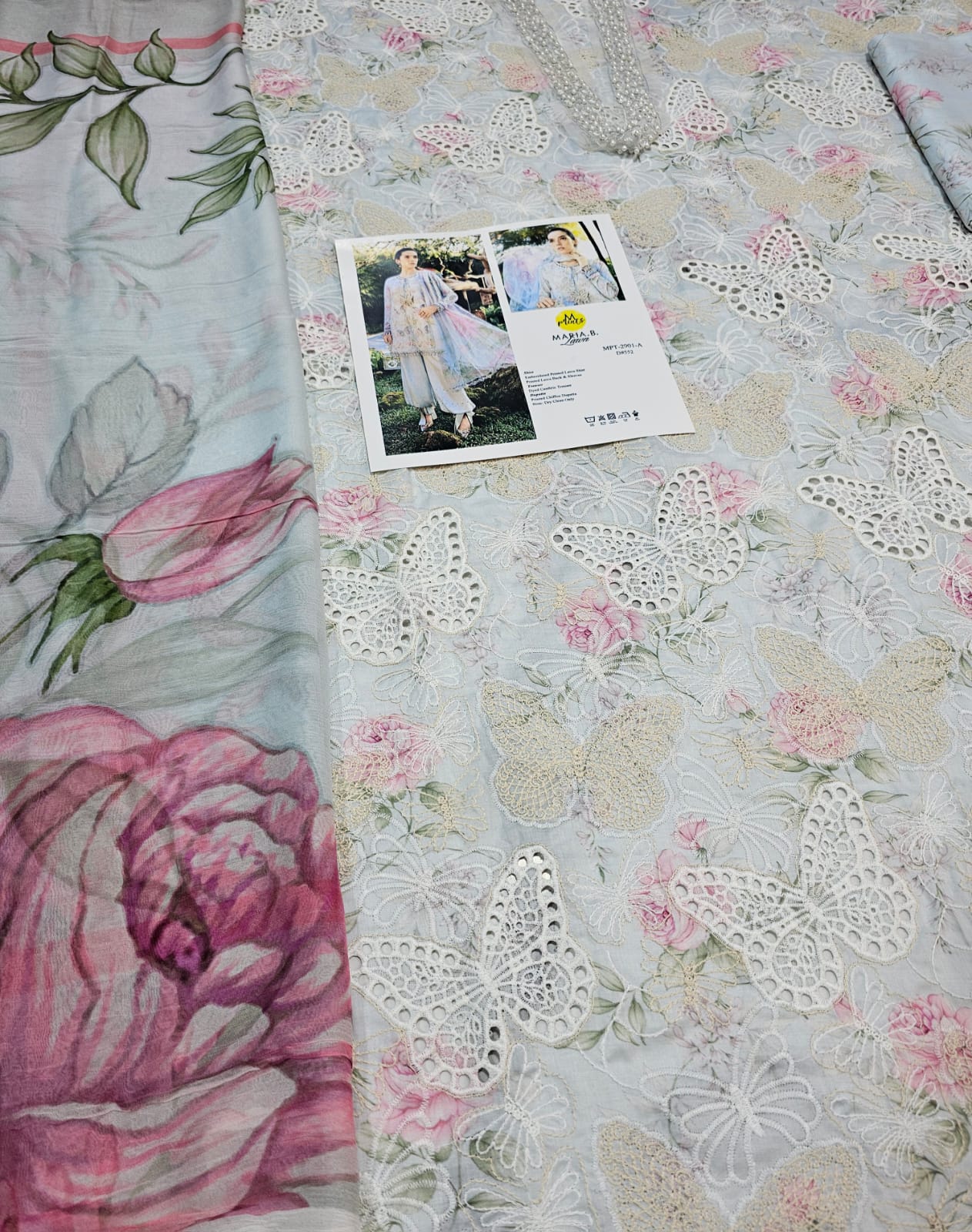 Mariab Mprints Lawn 2026 hit Code 1A Grey