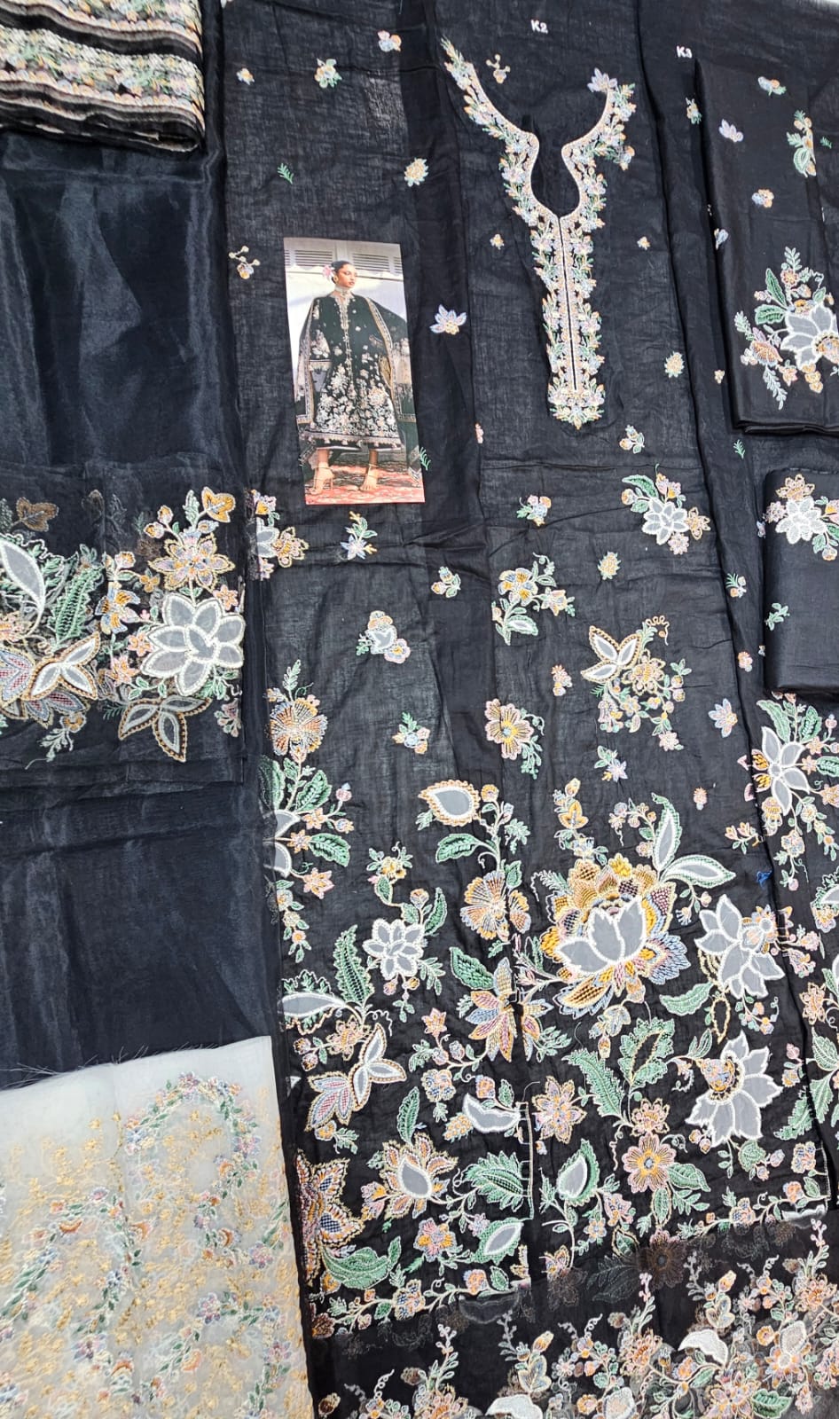Hussain Rehar Luxury 2026 Lawn hit Code