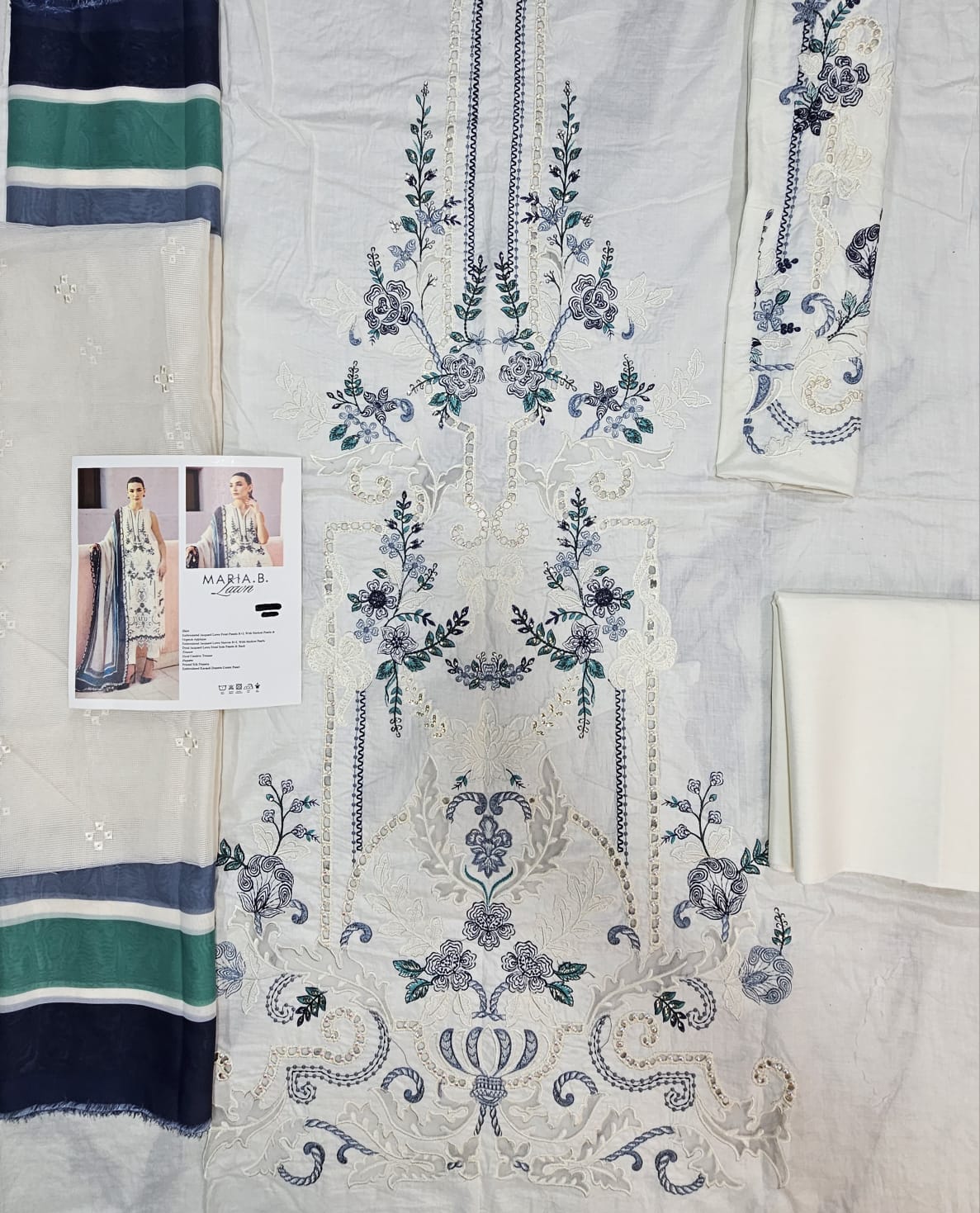 MariaB Luxury Lawn 2026 Hit Code off white Silk Dupata