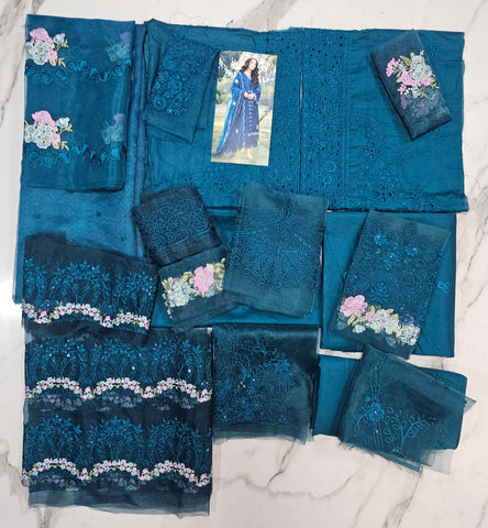 Elaf Signature Luxury Lawn 2026 Hit Code 06 Sapphire Zink Green