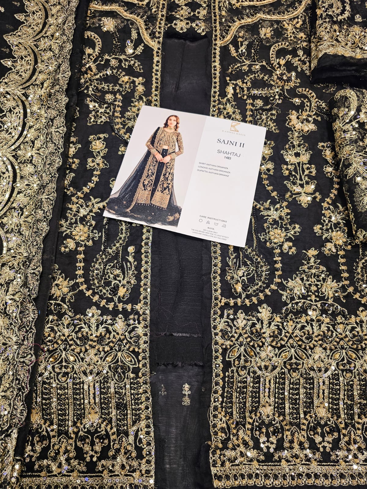 Kanwal Malik Bridal Luxury Eid ul azha Hit Code Shahtaj
